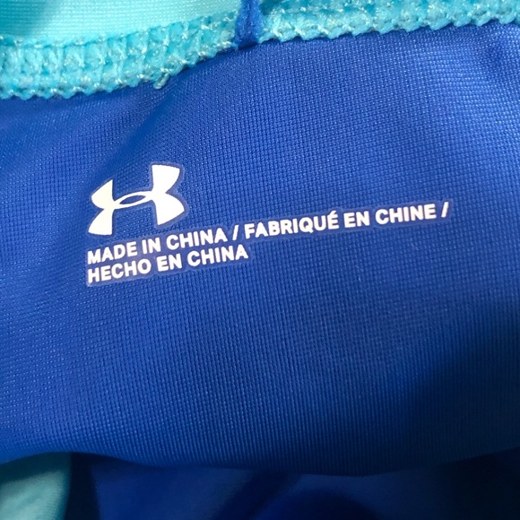 Zip-front swimsuit - Picture 9 of 9